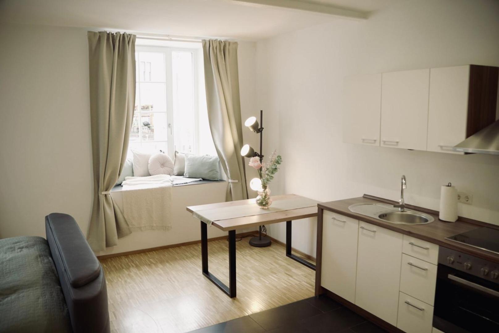 De La Vie Reutlingen - Altstadt Apartment An Stadthalle & Am Marktplatz Kültér fotó